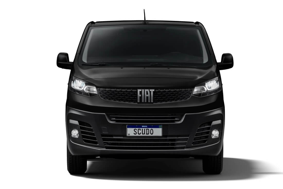 Fiat Scudo ganha versatilidade, altura e nova cor preta na linha 2024