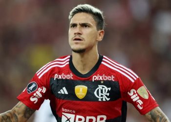 Pedro leva soco e presta queixa contra preparador físico do Flamengo