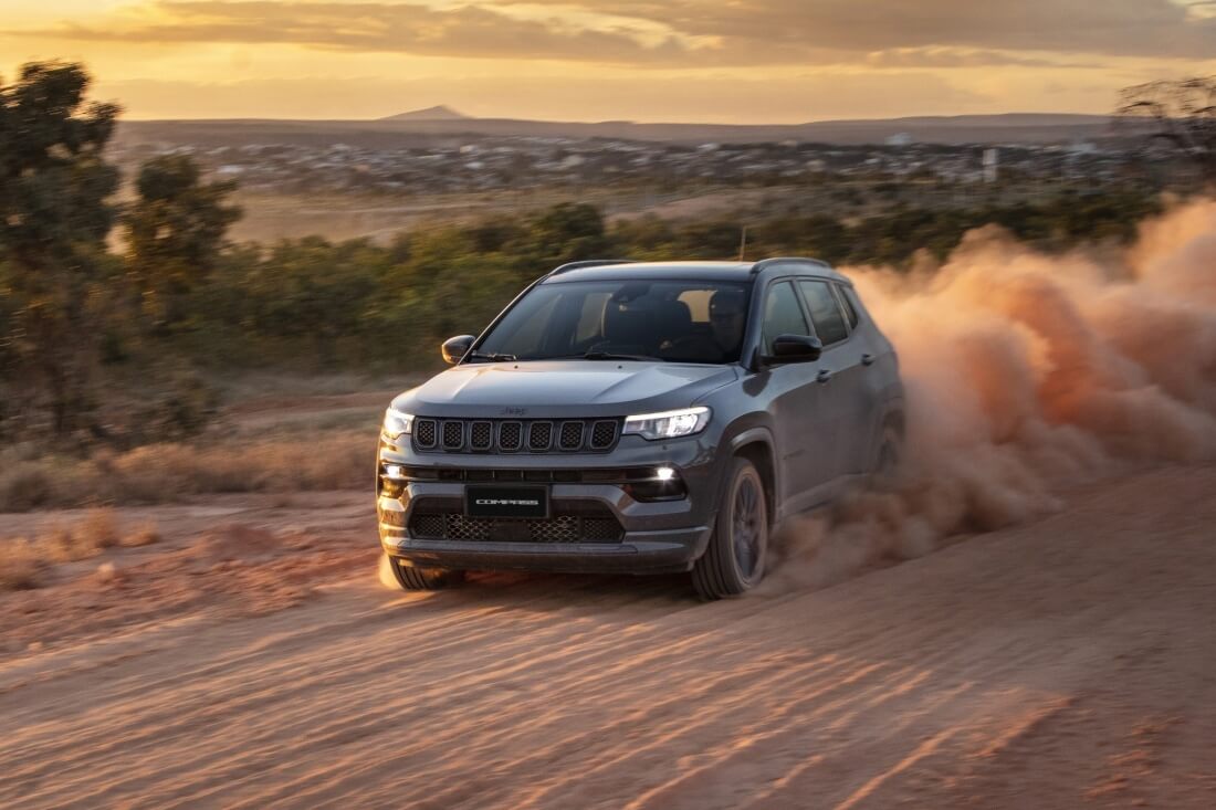 Jeep mantém liderança entre os SUVs no Brasil no primeiro semestre