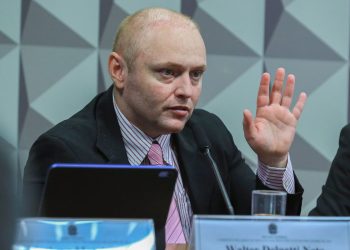 Delgatti: Bolsonaro prometeu indulto em caso de grampo contra Moraes