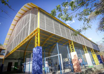 Escola Municipal São José recebe reforma e ganha quadra poliesportiva