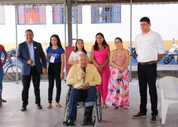 Dr. Pessoa participa de roda de conversa de prevenção ao bullying em escola