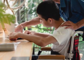 Comissão vai debater oferta de apoio escolar aos estudantes com deficiência