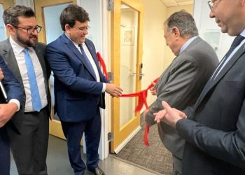 Rafael Fonteles inaugura escritório da Investe Piauí nos Estados Unidos