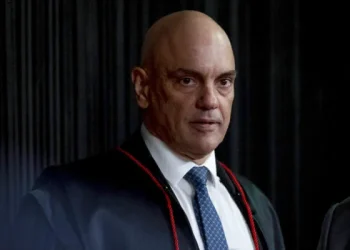 Moraes repudia “ataque terrorista à democracia do Equador”