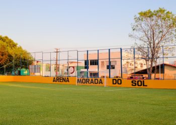 Dr. Pessoa inaugura campo do bairro Morada do Sol