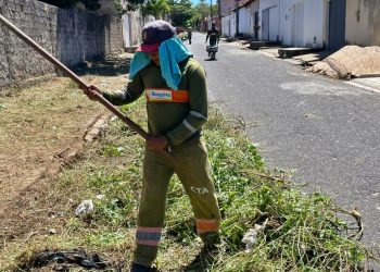 Ruas do Residencial Novo Milênio recebem ações de limpeza