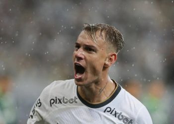 Róger Guedes agenda viagem ao Qatar e não jogará mais pelo Corinthians