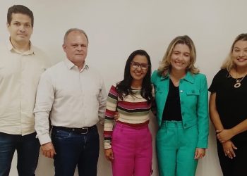 Semec apresenta ao MP-PI ações de prevenção de conflito nas escolas