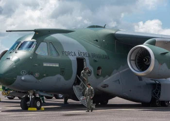 FAB poderá entrar em solo israelense para resgatar brasileiros