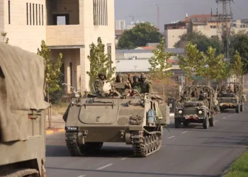 Israel começa a operar guerra dentro de Gaza