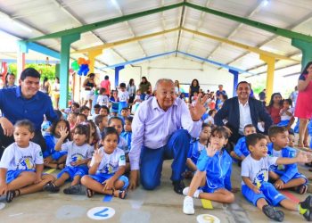 PMT reconhece a importância dos professores da Rede Municipal de Ensino