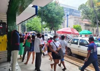 Veja o horário de funcionamento durante o feriado de Nsr. Aparecida