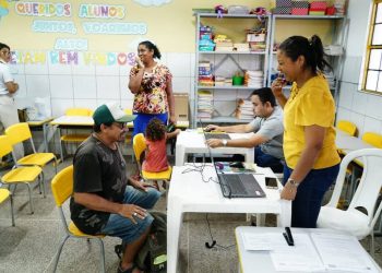 Dr. Pessoa participa de ação social no CMEI Erico Veríssimo