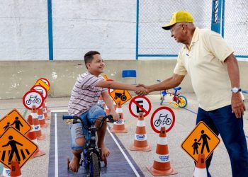 PMT realizou ação social no bairro Cidade Jardim