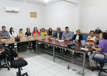 Semec e Nucepe se reúnem para discutir diretrizes do Concurso Público