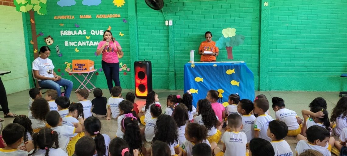Projeto encanta crianças com fábulas no CMEI Nossa Senhora Auxiliadora ...