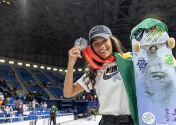 Rayssa Leal conquista prata no Mundial de skate street