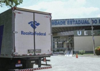 Uespi recebe doação de 2 mil aparelhos de TV Box da Receita Federal