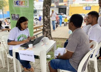 Semcaspi leva serviços de assistência social para Praça da Liberdade
