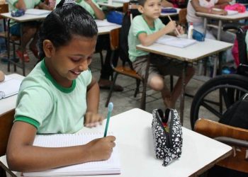 Unidades de ensino da Rede Municipal de Teresina iniciam ano letivo de 2024