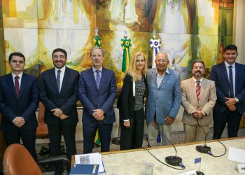 Prefeito de Teresina recebe visita da Embaixadora da União Europeia