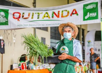 Produtos de origem agroecológica têm alta procura na Quitanda da Agricultura Familiar