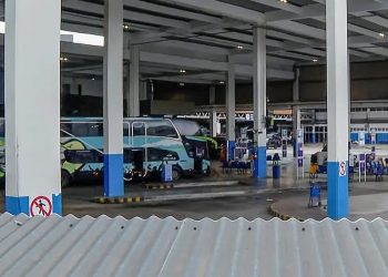 Sequestrador de ônibus no Rio se entrega à polícia