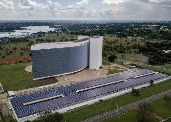 Com nova norma, TSE fecha cerco a candidaturas femininas laranjas