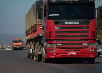 Motoristas têm até o dia 31 para fazer exame toxicológico
