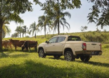 Mitsubishi apresenta novas séries especiais da L200 Triton Sport