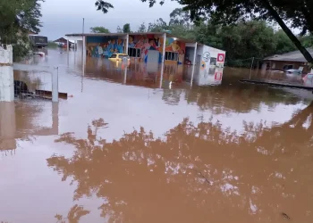 Estragos das chuvas já atingiram 85% dos municípios gaúchos