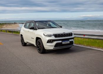 Jeep tem seu melhor volume de vendas do ano em abril