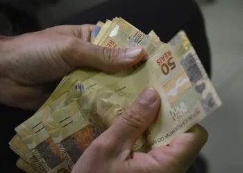 Caixa libera abono do PIS/Pasep para nascidos em maio e junho