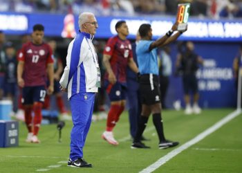 Dorival destaca pontos positivos do empate da Seleção