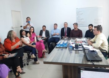 FMS discute revisão do valor pago pelos municípios para pacientes atendidos em Teresina