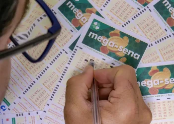 Mega-Sena sorteia nesta quinta-feira prêmio estimado em R$ 3,5 milhões