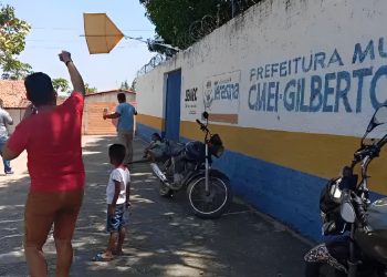 CMEI promove atividade sobre a figura paterna na escola