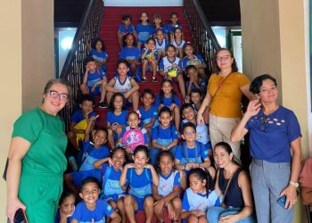 CMEI Anita Gayoso realiza passeio ao Museu do Piauí