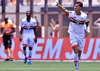 Final da Copinha: São Paulo faz 3 a 2 no Corinthians e é campeão