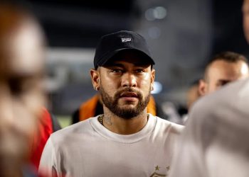 Neymar rescinde com Al Hilal e está perto de oficializar retorno ao Santos