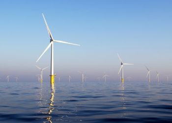 Lei regulamenta exploração de energia elétrica no mar
