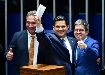 Davi Alcolumbre é o novo presidente do Senado