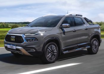 Fiat Toro fica ainda mais potente e econômica com motor 2.2 Turbodiesel