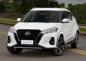 Nissan Kicks 2025 ganha sobrenome Play