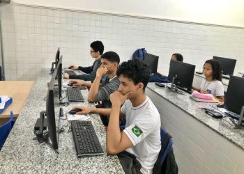 Mais de 22 mil estudantes da rede estadual do Piauí avançam na ONIA Brasil
