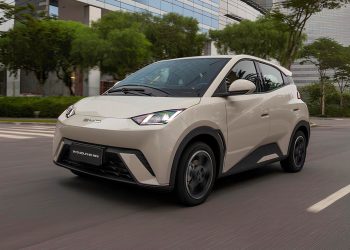 BYD é a terceira marca a mais vender carros no mundo em 2024