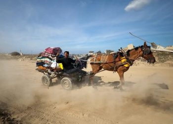 Hamas diz que cumprirá acordo e entregará prisioneiros no sábado (15)