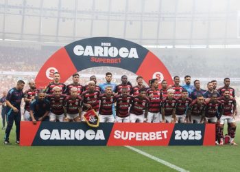 Após 0 x 0 com o Fluminense, Flamengo conquista 39º título do Carioca