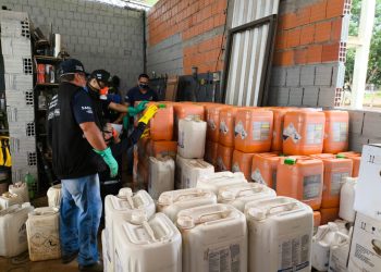 Ação de fiscalização interdita agrotóxicos irregulares em Cocal